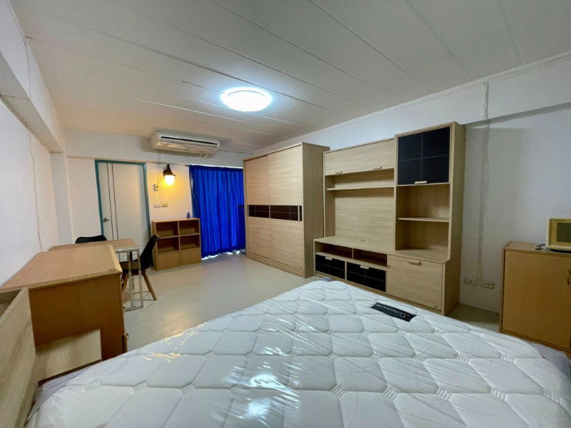 picture 🔥 Sale: Studio One-Zone  Lat Phrao 102 💰 Price 839,000 baht, near 🚇 BTS Lat Phrao Station, furnished + electrical appliances, ready to move in - 1/11