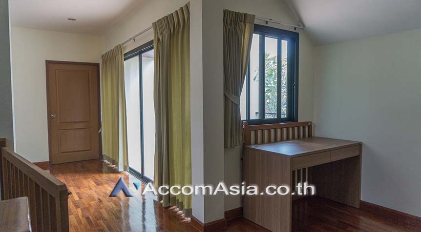 รูป 🔼🔽 AccomA 📩 Pet friendly 4 BR House in  (90237) - รูปที่ 7/17