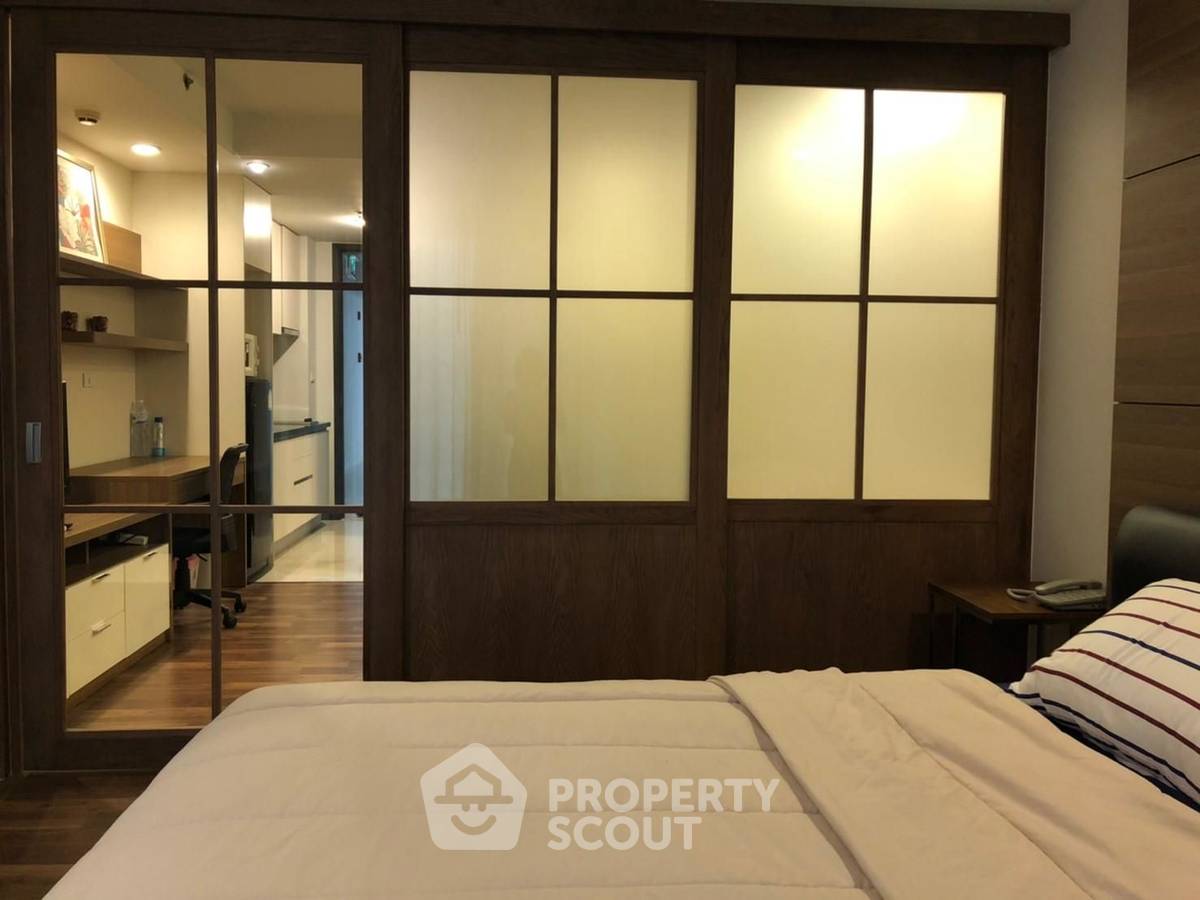 picture 1-BR Condo at The Rajdamri near BTS Ratchadamri (ID 2088983) - 8/15