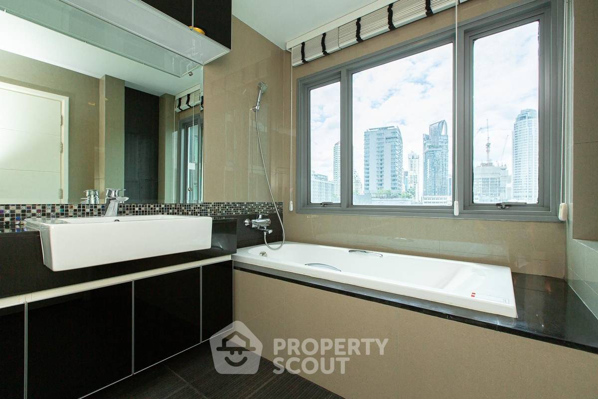 picture 2-BR Condo at The Crest Sukhumvit 34 near BTS Thong Lor (ID 2211160) - 7/12