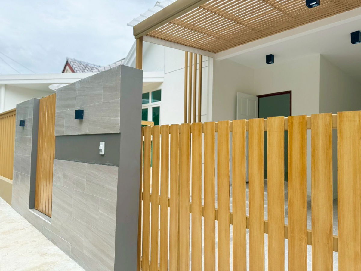 รูป 🏡✨บ้านแฝดชั้นเดียว รีโนเวทใหม่ โซนรัษฎาหลังอีเกีย ทำเลดี เดินทางสะดวก ใกล้สิ่งอำนวยความสะดวกครบ 🏡✨ - รูปที่ 3/21