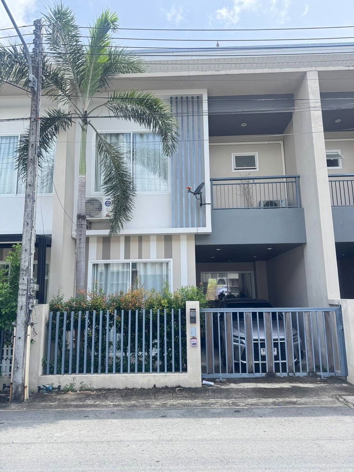 รูป 🏡ทาวน์โฮมตามสภาพ โซนถลาง ใกล้โรบินสัน สภาพดีพร้อมเข้าอยู่  เดินทางสะดวก ใกล้สิ่งอำนวยความสะดวกครบ 🏡  - รูปที่ 1/19