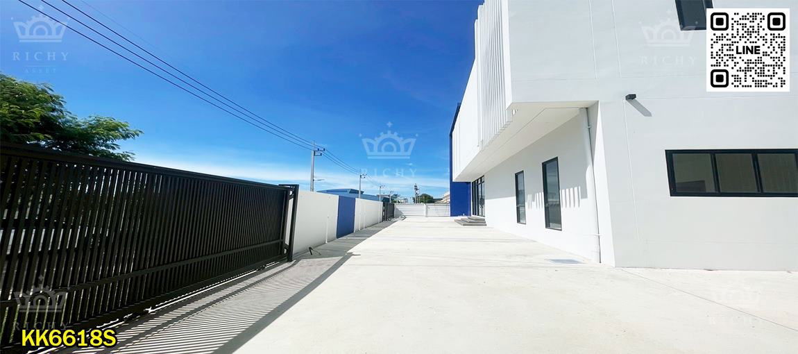 รูป ผ่อนตรงกับโครงการได้ โรงงานใหม่ สไตล์ Contemporary โดนเด่นที่ดีไซด์ คุณภาพวัสดุสูง เย็นสบาย พื้นที่ใช้สอย 970 ตารางเมตร สีม่วงใกล้ถนน 4 เลนส์  - รูปที่ 2/13