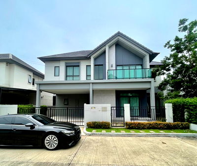 บ้านเดี่ยวให้เช่า : ให้เช่า บางกอก บูเลอวาร์ด พระราม5 ตกแต่งบิลด์อินบางส่วน บ้านสวยพร้อมเข้าอยู่ค่ะ
