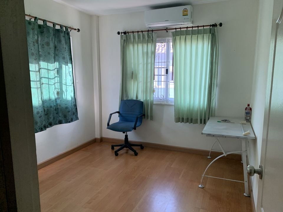 picture For rent Sarin Park ready to move - 5/6