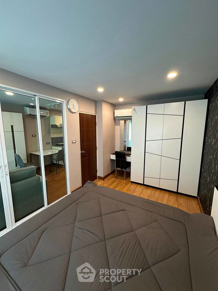รูป คอนโด 1-ห้องนอน ที่ ทัวร์มาลีน (โกลด์) สาทร-ตากสิน ใกล้ BTS กรุงธนบุรี (ID 2211137) - รูปที่ 7/12