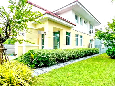 Houses for rent ม.นานาชาติแสตมฟอร์ด : fully furnished electrical appliances chalermprakiat62 ARL BanThapChang 3.6km. For rent 2-store