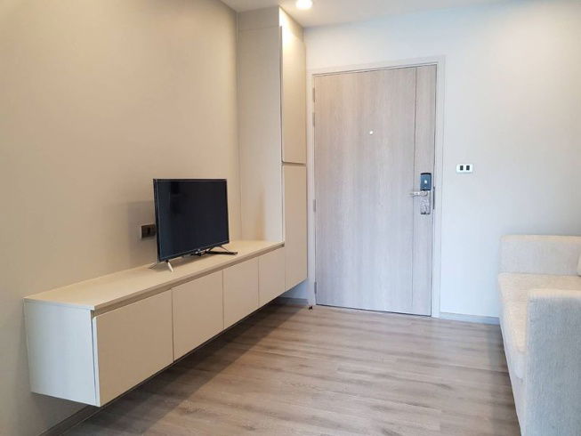 รูป Condo for Sale: Attitude Bearing (Near BTS Bearing, only 600 m.) - รูปที่ 2/8