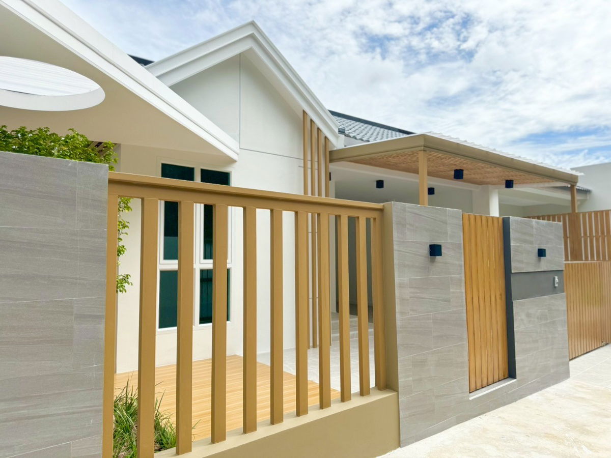 รูป 🏡✨บ้านแฝดชั้นเดียว รีโนเวทใหม่ โซนรัษฎาหลังอีเกีย ทำเลดี เดินทางสะดวก ใกล้สิ่งอำนวยความสะดวกครบ 🏡✨ - รูปที่ 2/21