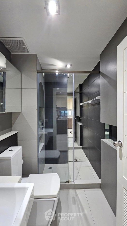 picture 1-BR Condo at The Gallery Pattaya close to Jomtien Beach (ID 2211136) - 12/17