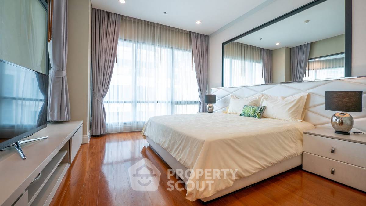 รูป คอนโด 3-ห้องนอน ที่ ไบร์ท สุขุมวิท 24 คอนโดมิเนียม ใกล้ BTS พร้อมพงษ์ (ID 2210580) - รูปที่ 3/8