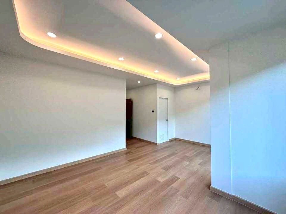 รูป 🏘 บ้านทาวน์เฮ้าส์ 2 ชั้น รีโนเวทใหม่ ป่าตอง  ทำเลดี วิวภูเขา ใกล้สิ่งอำนวยความสะดวก 🏘 - รูปที่ 4/19