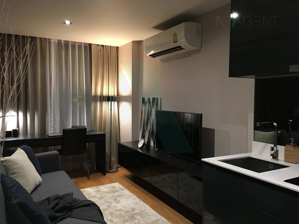 picture For Rent Condo ALTITUDE SAMYAN - SILOM Building 1, Floor 3,1 bed room, Room size 29 sqm - 2/8