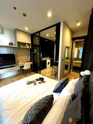 Condos for rent Vichaiyut Hospital  : Noble Around Ari ✨ Beautifully Decorated, Fully Furnished Unit for Rent , Just Steps from BTS Ari
