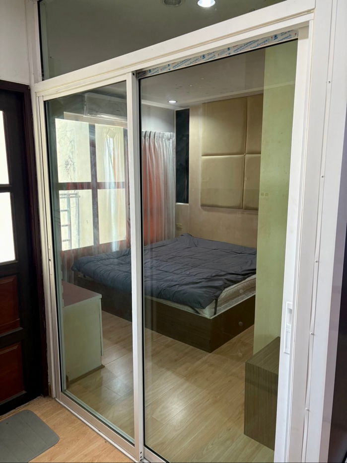 รูป 📣 [For Sale] ขายด่วน!! คอนโดบางแสน เดอะรูม 2 (The Room 2 condo) ไม่ถึงล้าน แต่งครบ สภาพดี ใกล้ ม. บูรพา ถูกสุดในโครงการ 🔥  - รูปที่ 5/12