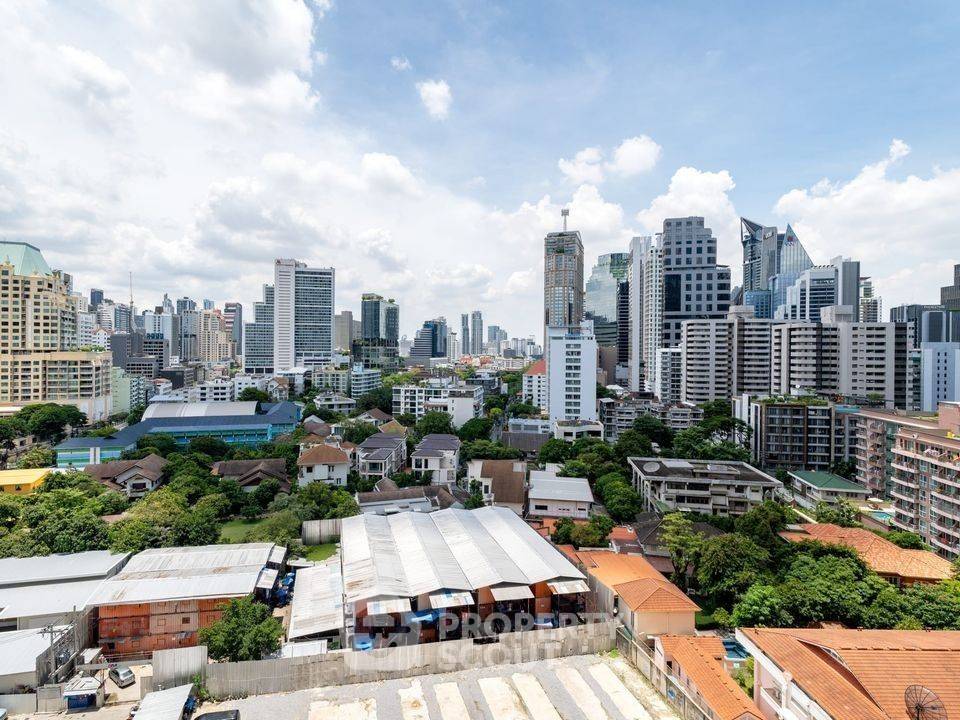 picture Studio Condo at Park Origin Phrom Phong near BTS Phrom Phong (ID 1760461) - 9/12