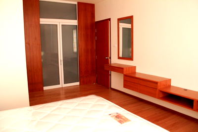 คอนโดให้เช่า : For Rent Condo Villa Sathorn fully furnished (S15-33729)