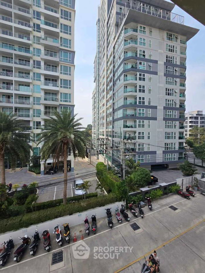 picture Studio Condo at Aurora Pratumnak close to Phratamnak (ID 2209829) - 9/13