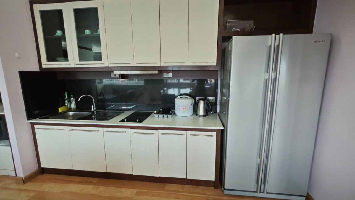 picture 3 Bedrooms apartment in the center of Phuket  - 9/14