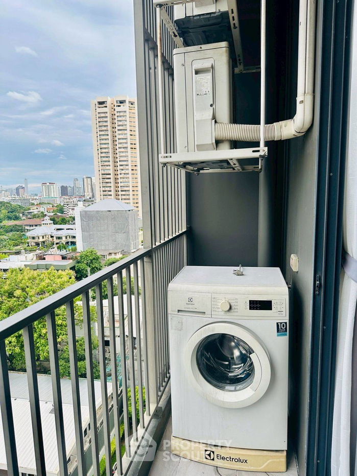 picture 1-BR Condo at C Ekkamai near ARL Ramkhamhaeng (ID 2209711) - 8/9