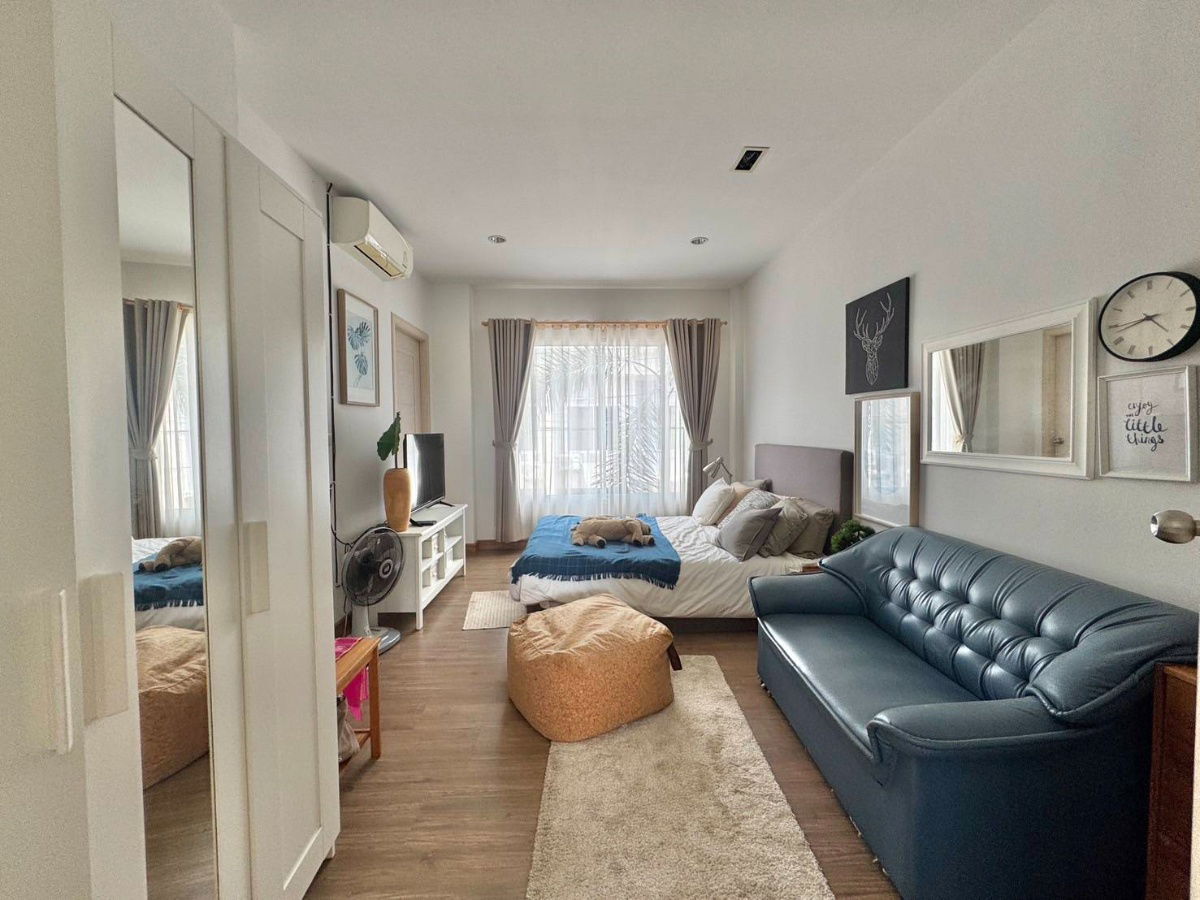 รูป 🏡ทาวน์โฮมตามสภาพ โซนถลาง ใกล้โรบินสัน สภาพดีพร้อมเข้าอยู่  เดินทางสะดวก ใกล้สิ่งอำนวยความสะดวกครบ 🏡  - รูปที่ 12/19