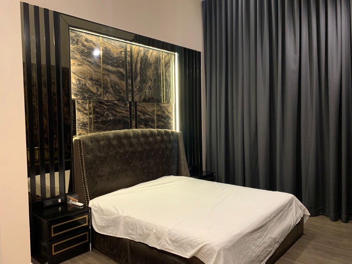 picture For rent Bangkok Boulevard Rama5 - 8/14