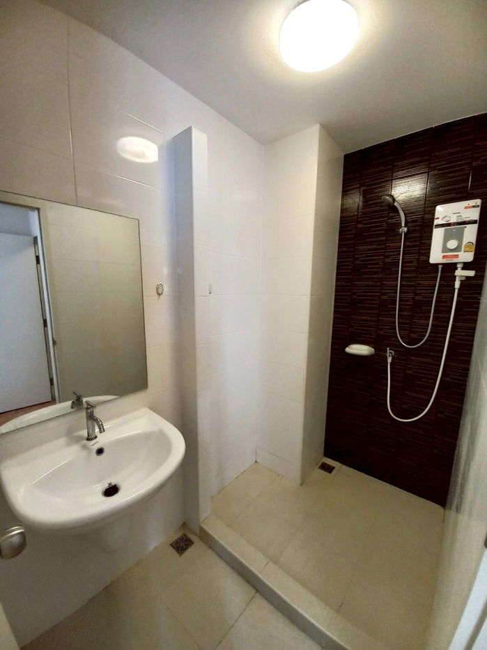picture The Trust Condo Nakhon Pathom ✨ — Move-in Ready Room, 6th Floor, Location in the Heart of Nakhon Pathom. Ideal for Students/WPs. 1.36 MB. - 9/51