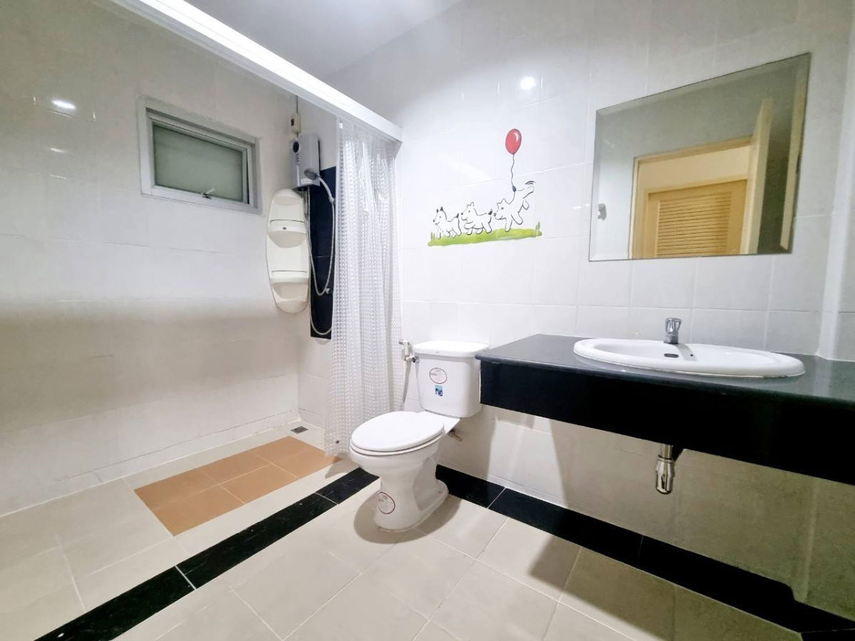 picture ✅ Townhome for Rent | Fully Furnished | Perfect for Living or Home Office | The Balcony Home - 6/12