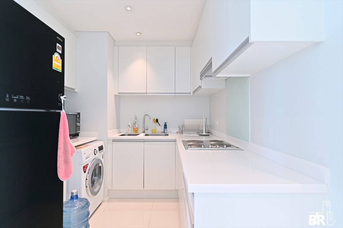 picture 𝐑𝐚𝐫𝐞 𝐔𝐧𝐢𝐭! 🔥  Villa Asoke, Stylish & Fully Furnished, near MRT Phetchaburi - 10/12