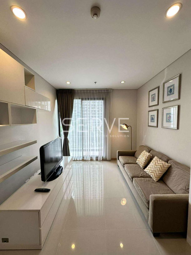 picture 1 Bed 1 Bath Large Room City view Good Location Close to MRT Phetchaburi 150 m @  Villa Asoke - 3/4