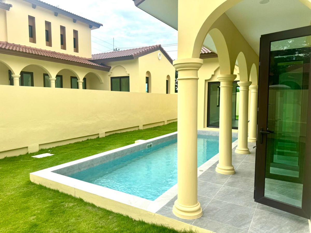 picture 🏡 For sale: Single-storey pool villa 🏊🏻‍♂️ Swimming pool (new house) 💰 Price 9,900,000 baht 🔅 Southeast front of the house - 7/30