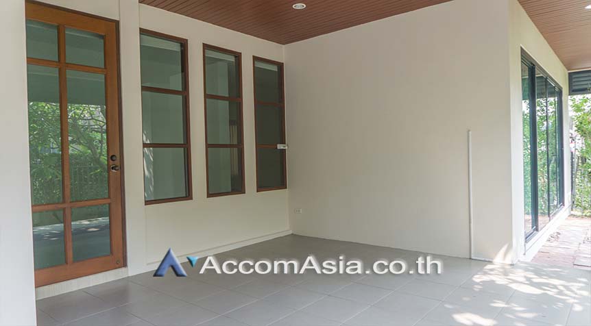 รูป 🔼🔽 AccomA 📩 Pet friendly 4 BR House in  (90237) - รูปที่ 2/17