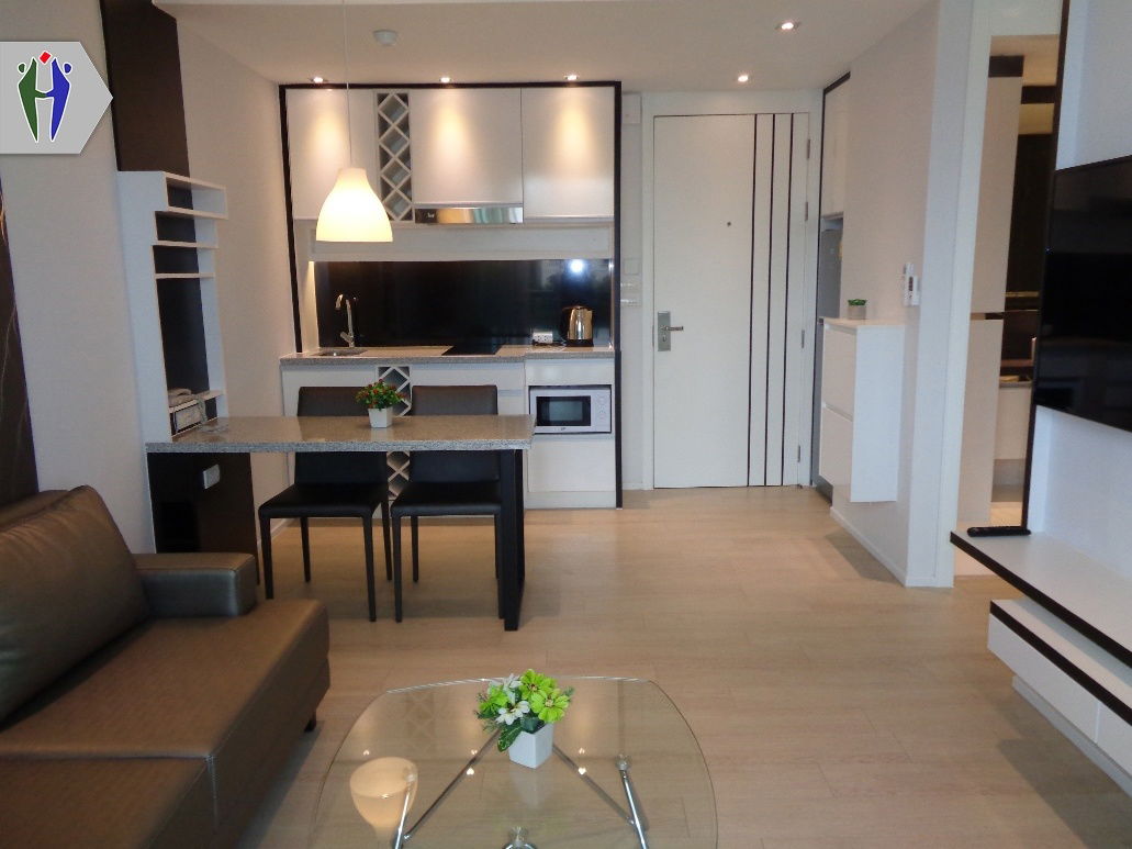picture Condo for Rent at Central Pattaya, 1 Bedroom.  - 1/8