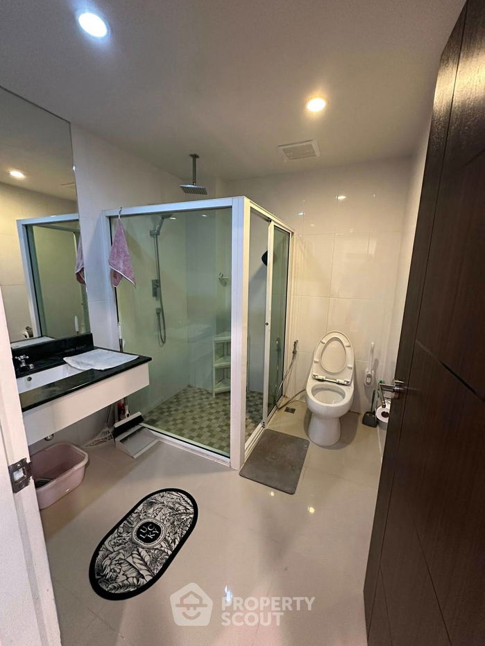 รูป คอนโด 1-ห้องนอน ที่ ทัวร์มาลีน (โกลด์) สาทร-ตากสิน ใกล้ BTS กรุงธนบุรี (ID 2211137) - รูปที่ 4/12