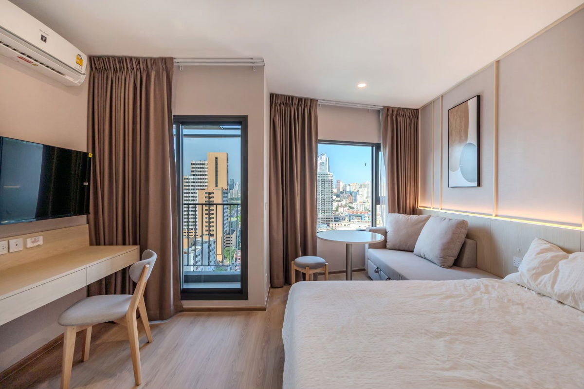 picture Condo for rent Life Rama4-Asoke near MRT Queen Sirikit National Convention Center 21,000 baht Property code: RS878 - 4/21
