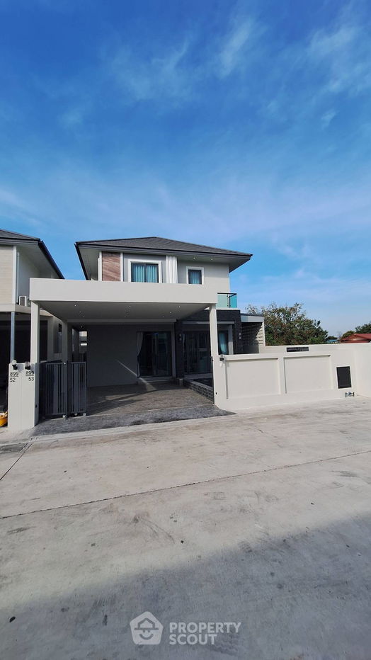 รูป บ้าน 3-ห้องนอน ที่ เดอะ แกรนด์ 9 ใกล้ เมืองพัทยา (ID 2165956) - รูปที่ 1/13