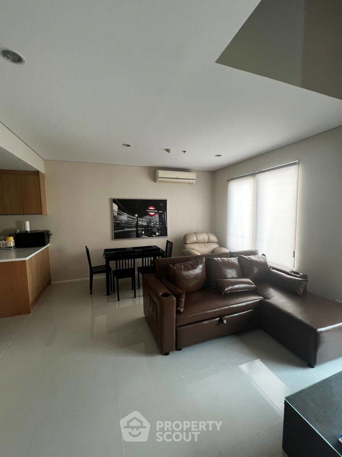 picture 1-BR Condo at Villa Asoke near MRT Phetchaburi (ID 825334) - 1/11