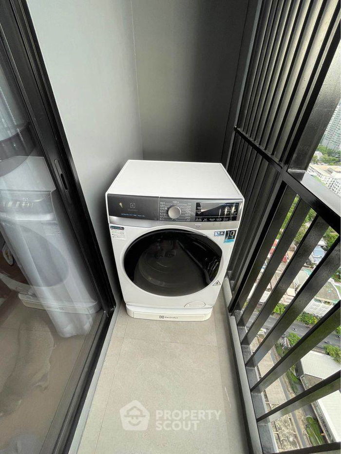picture 1-BR Duplex at Maru Ekkamai 2 near BTS Ekkamai (ID 1956413) - 8/14
