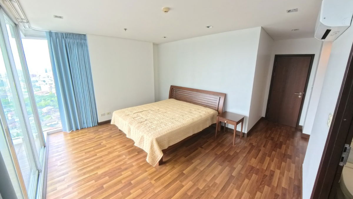 picture For rent: Le Luk Condo, 2BR/2BA, 84 sq.m. near BTS Phra Khanong - 3/11