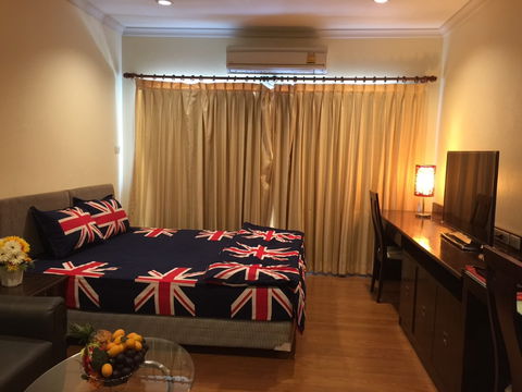 ให้เช่า Grand Park View Asoke Condo