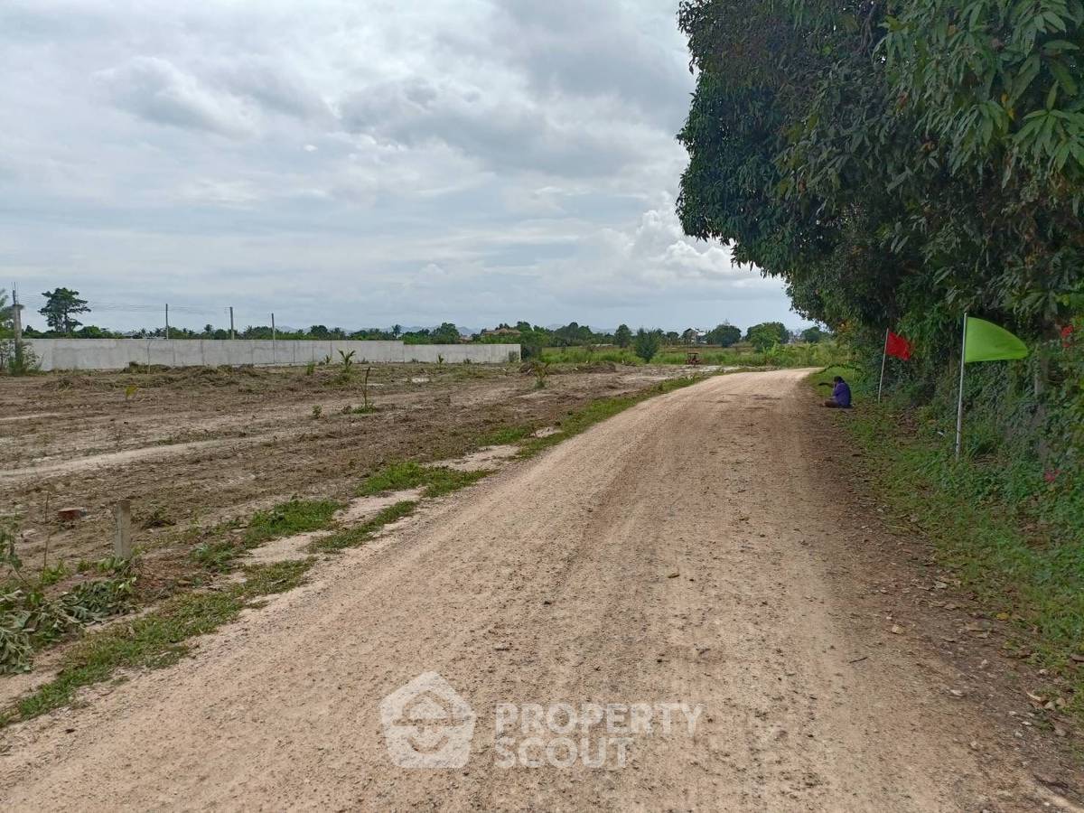 picture 9,356 m² Land for Sale in Hin Lek Fai (ID 1444652) - 2/3