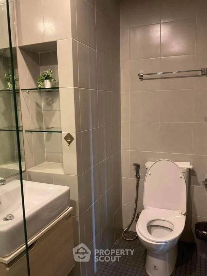picture Studio Condo at Ideo O2 near BTS Bang Na (ID 2208808) - 6/11