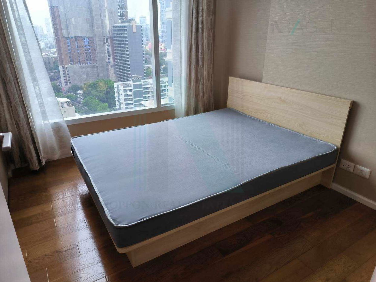 picture 🔺 For Rent Condo THE SAINT RESIDENCES Building C, Floor 15,1 bed room, Room size 30.00 sqm - 1/8