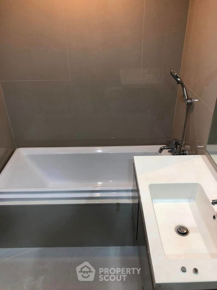 picture 3-BR Condo at The Capital Ratchaprarop - Vibhavadi near BTS Sanam Pao (ID 1725892) - 5/10