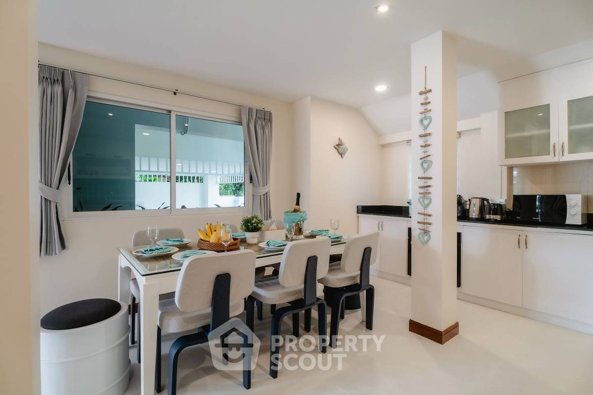 picture 4-BR Villa close to Chalong (ID 2005362) - 15/35