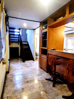บ้านเดี่ยวให้เช่า : 🏡ให้เช่าบ้านเดี่ยว กฤษดานคร 12 บ้านอยู่ต้นซอยหมู่บ้าน หลังที่ 4 จากปากทางเข้า 