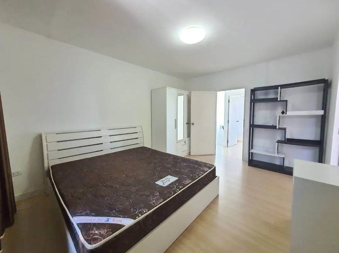 picture 🎊 Townhouse For Rent : Indy 1 Prachauthit 90 🎯 Located opposite Sarasas Witaed Suksa 🏫 ! - 8/11