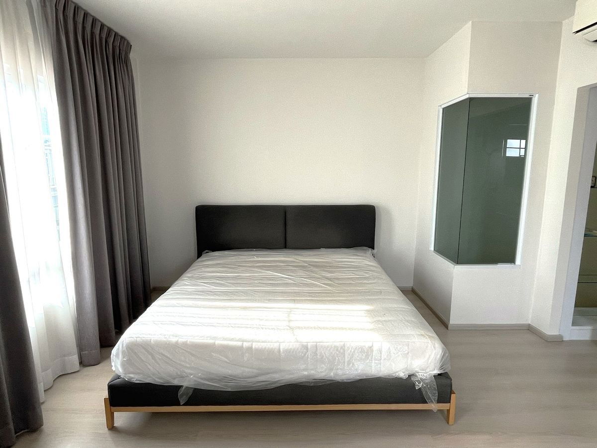 รูป ให้เช่า :  HBN0165 :   ทาวน์โฮม อินดี้ 3 บางนา กม.7 ( Indy 3 Bangna km.7 )  - รูปที่ 8/10