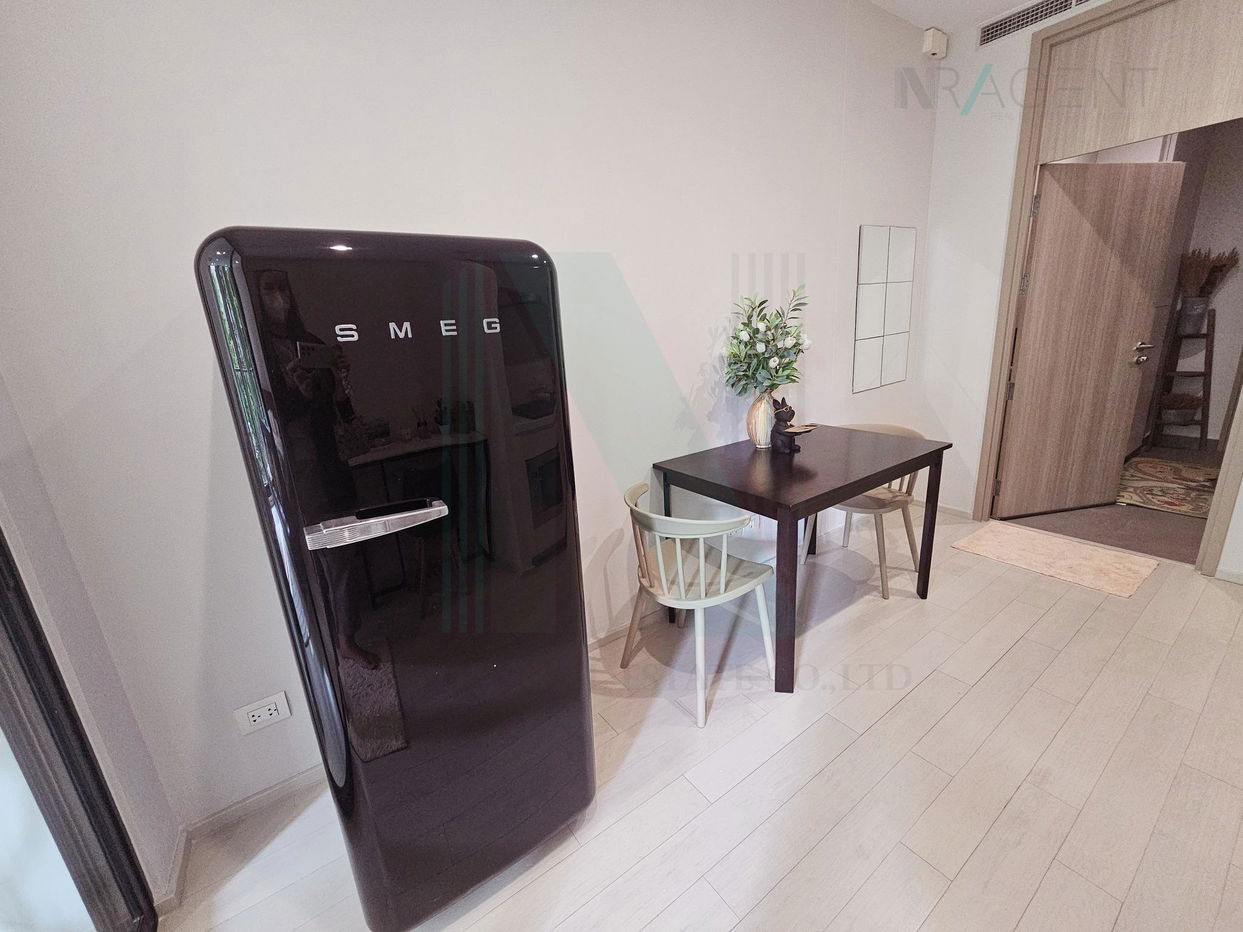 picture For Rent Condo NOBLE PLOENCHIT Building C, Floor 3,1 bed room, Room size 45.00 sqm - 6/8