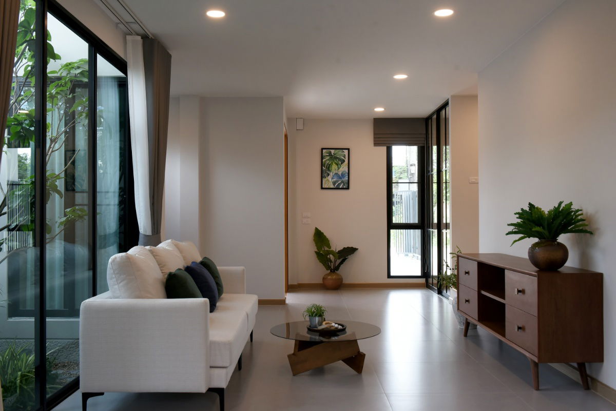 picture  Sell! 2 -story new townhome, Ratchapruek  Vegetable Park Near the Red Line BTS (Taling Chan), only 400 m  near Srirat Expressway,  - 6/20